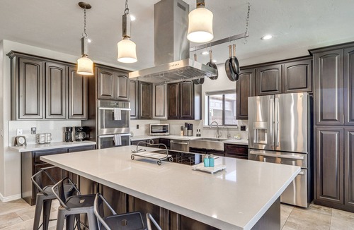 Lake Havasu City House | Pet-Friendly LHC Home w/Temp-Controlled Pool!