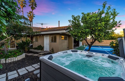 Southwest Anaheim House | Pickleball | Putting Green | 5 BR | 3 mi to Disney