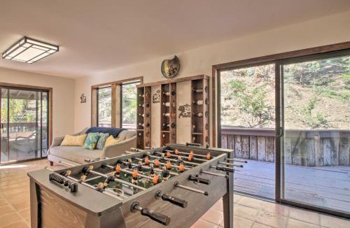 Pine Mountain Club House | Pine Mountain Club Getaway w/Foosball Table!