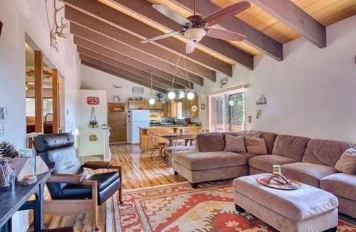 Long Barn Cabin | Pinecrestarearentals #7 Great Cabin 3rd night free Just Book 2nights.