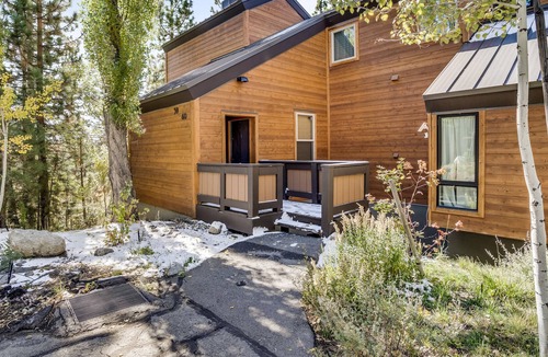 Dollar Point Cabin | Pinegrove by AvantStay | Beautiful Villas Condo just outside Tahoe City!