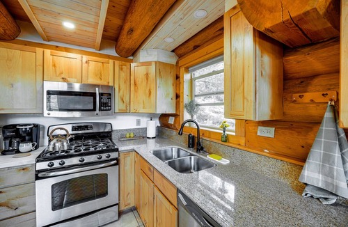 Frazier Park Cabin | Pinon Pines Vacation Rental: Hike, Bike & ATV!
