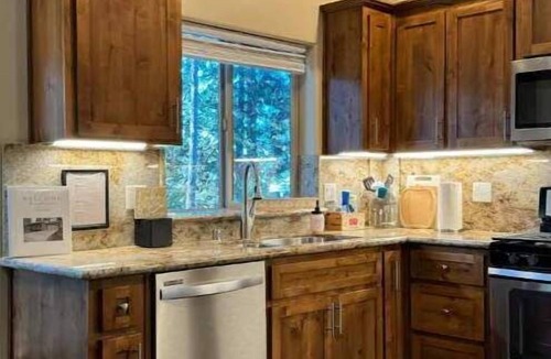 Placerville House | Pollock Pines - Family get away, 2 miles from Sly Park lake - Near Apple Hill