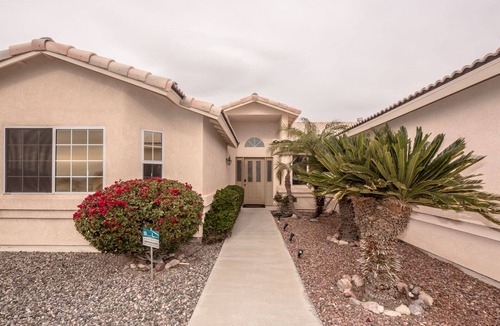 Sunridge Estates House | Pool Home 3393 3Bd2Ba near Lake River