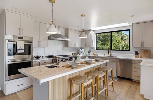 Nichols Canyon House | Pool + Hot Tub + Skyline Views | Hollywood Hills | Mulholland Vista Estate