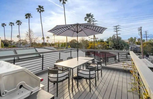 Venice House | Pool/Spa/Home Theater/Rooftop
