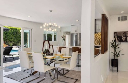 Tahquitz River Estates House | Poolside Palms: Great Pool, Bocce Ball, Firepit