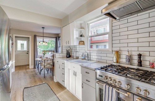 Old Southwest House | Premium Modern Midtown Favorite: Walk to it All!