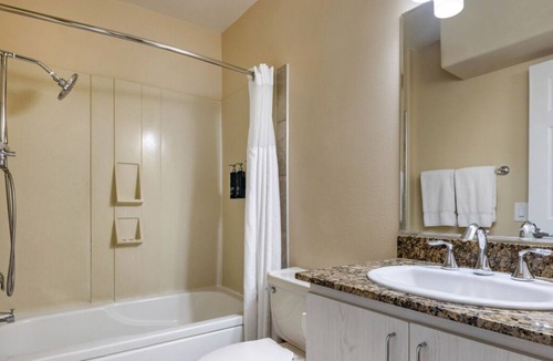 Canyon Corridor Resort | Prime Locale Getaway: 2 Spacious Units, Pool, Close to Living Desert Zoo