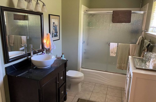 Oakhurst House | Private 1-bedroom, 1 bath within a house in amazing Oakhurst Private entrance