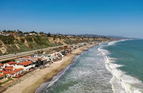 Capistrano Beach House | Private beach toes on the Sand Waterworld