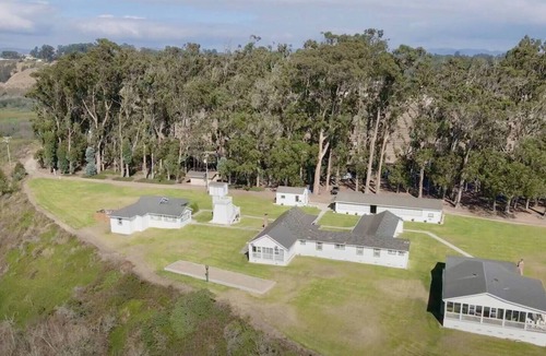 Callender Cottage | Private Dunes & Lake Views-Pismo Beach Retreat