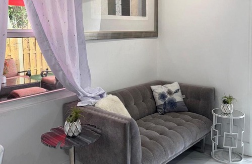 Sunrise Apartment | Private Guesthouse
