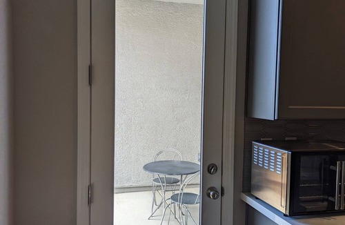 Spanish Springs House | private in-law Small cozy house 20 min from Reno