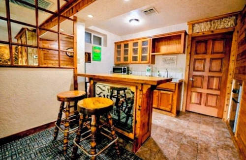 Bass Lake House | Private Lakefront Home, 7-1/2 BR, Private Dock
