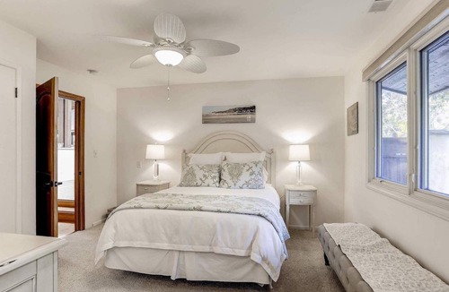 Alta Mesa House | Private Luxury Mira Vista Retreat | City View, Hot Tub, Garden