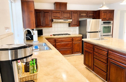 Oakhurst House | Private mountain retreat with pool and mini-golf
