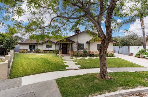 Los Alamitos House | Private Resort-Style Retreat near Disney & Beaches!