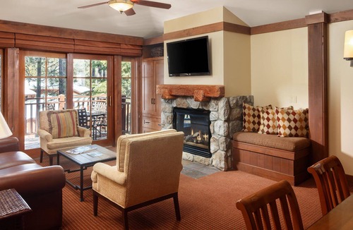 Incline Village Resort | Private Resort Beach Access 2-Bedroom Sierra Lodge Suite + Amenities