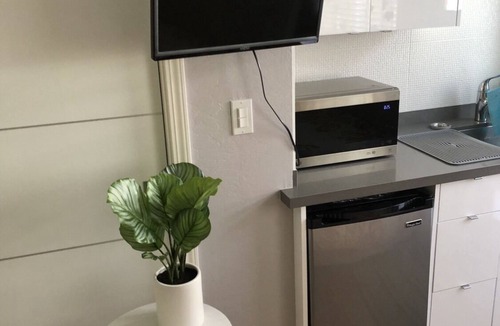 Valley View - Reed House | Private studio for rent in Willow Glen/West San Jose