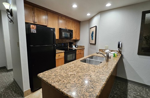 Tahoe Village Resort | Private Tahoe Ridge Condos with Corp Rental Car Discount and free Tour Guide App