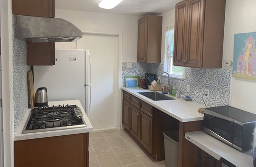 El Monte House | PROMO 15% WEEKLY/ 20% MONTHLY DISCOUNT Family House With Huge Private Yard