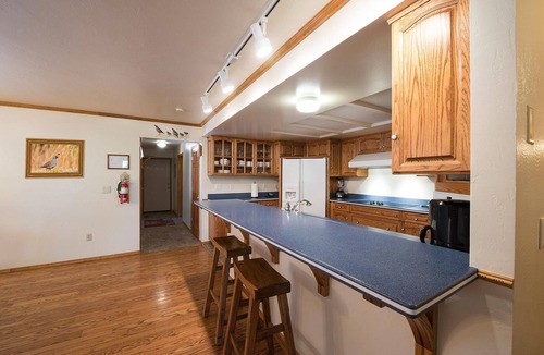 Yosemite National Park House | Quail Crossing Lodge