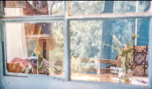 Topanga Ski Chalet | Quaint Cabin with private Trails & Creek