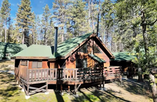 Idyllwild Cabin | Quaint Studio in Idyllwild