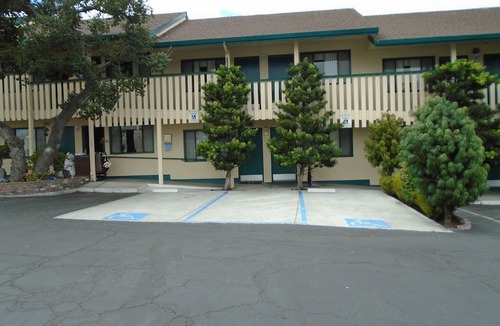 North Fremont Street Hotel | Quality Inn Monterey