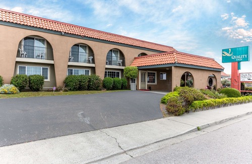 San Simeon Hotel | Quality Inn Near Hearst Castle