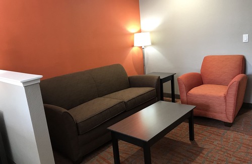 Fresno Hotel | Quality Inn & Suites Fresno Northwest