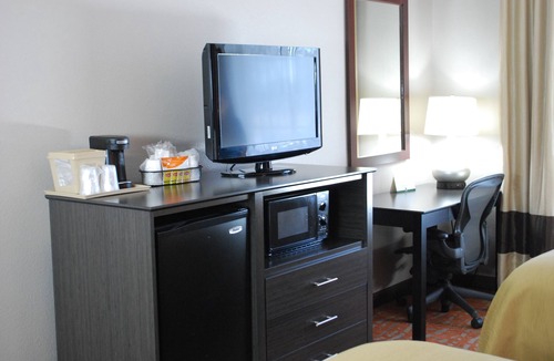 Fresno Hotel | Quality Inn & Suites Fresno Northwest
