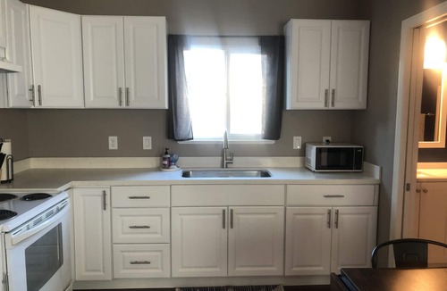 Turlock Apartment | Quiet and cozy cottage near cute downtown