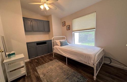 Tracy House | Ranch Oasis