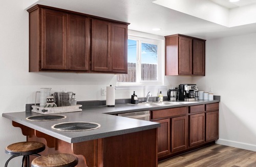Paso Robles House | Rancho Vino-Entire house with 2 Master bedrooms and 2 additional bedrooms