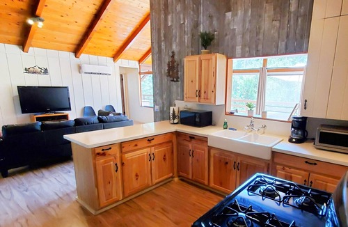 Camp Nelson Cabin | Redwood Retreat, Mountains, River, Sequoias