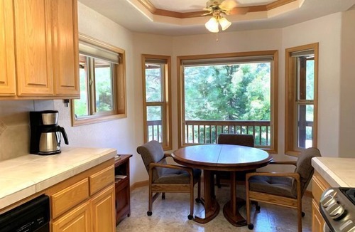 Bailey Creek House | Reis in Lake Almanor, CA