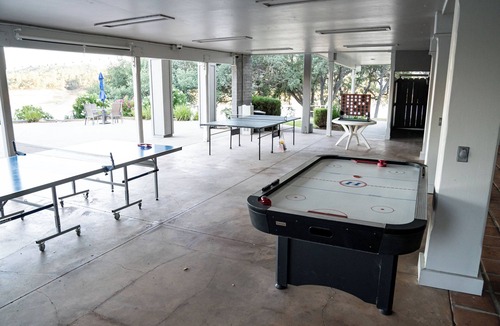 Oak Shores Cabin | Relax at our Charming Lake Casita at Lake Nacimiento <3 Oak Shores Amenities