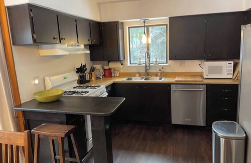 Greenville Cabin | Relax with the whole family at this peaceful place to stay