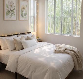 Marina del Rey Apartment | Relaxed Marina del Rey Stay - 1BR with Pool, Sauna & Gym Access