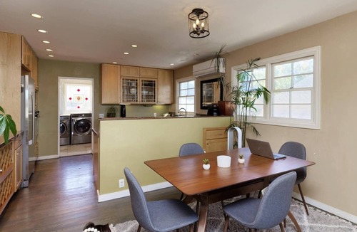 Oakland House | Relaxing 3 bedroom with Hot tub and a view