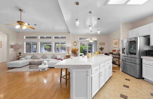 Greenacres House | Relaxing 4BR Home w/Patio, Garage & Spacious Backyard｜ Pet-Friendly #41913