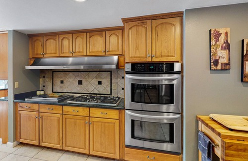 Bass Lake House | Relaxing lakefront Getaway w/private dock, deck, washer/dryer