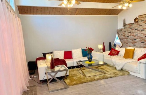 South San Mateo House | Relaxing long term stay in hillside San Mateo, CA