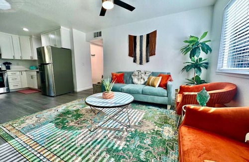 Downtown Sacramento Apartment | Remodeled 2BR · Ground Floor · Gated · Walk to Midtown
