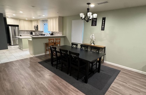Crockett Apartment | Remodeled Apartment in Crockett! Great for 4
