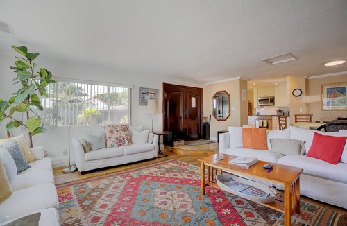Santa Barbara House | Remodeled clean quiet Family Retreat w/AC & Fire-Pit - Long or Short Term Stays