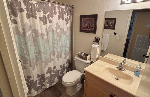 Lake Havasu City House | Remodeled Home Close To Windsor And HWY 95