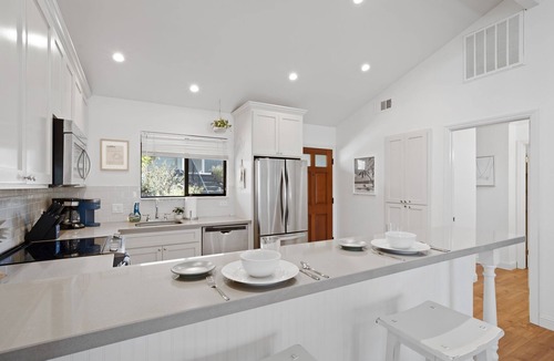 Napa House | Remodeled Silverado Resort Napa 3 bed 2 bath Steps to pool and beautiful patio